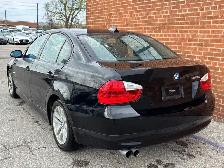 2007 BMW 3-Series 4dr Sdn 328i RWD - Photo 4
