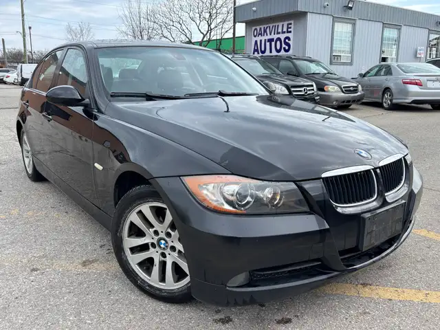 2007 BMW 3-Series 4dr Sdn 328i RWD - Photo 8