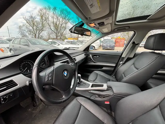 2007 BMW 3-Series 4dr Sdn 328i RWD - Photo 9