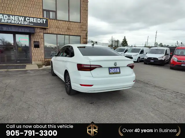 2019 Volkswagen Jetta SEL | HIGHLINE | No Accidents Reported - Photo 8
