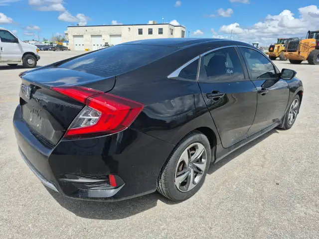 2019 Honda Civic - Photo 5