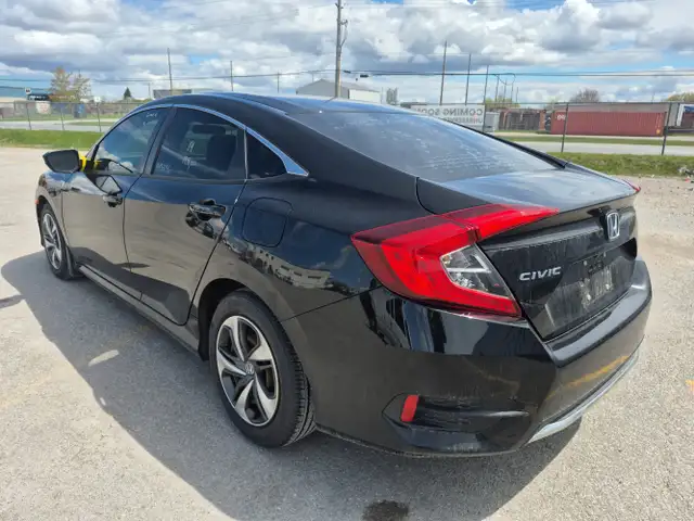2019 Honda Civic - Photo 7