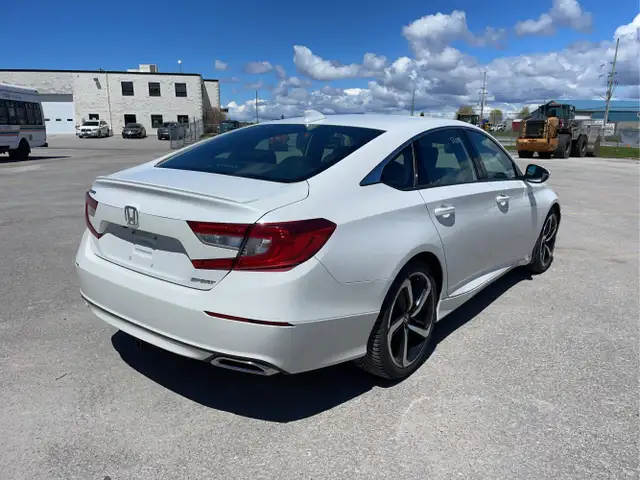 2019 Honda Accord - Photo 5