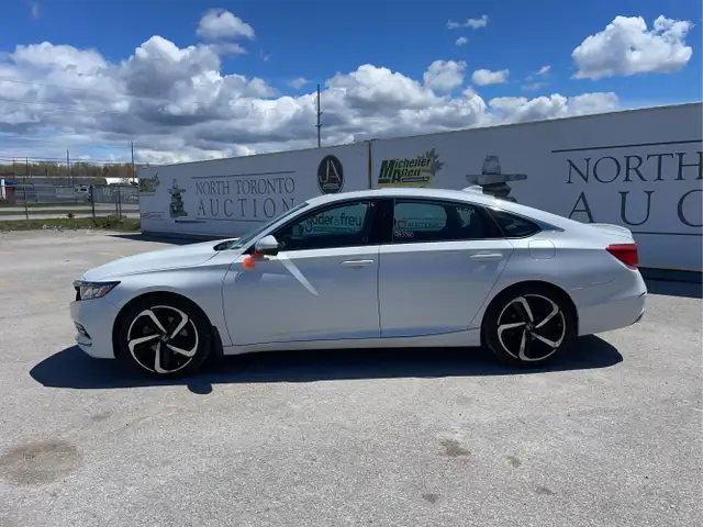 2019 Honda Accord - Photo 8