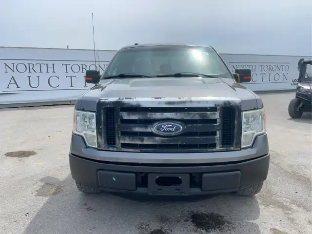2011 Ford F-150 - Photo 2