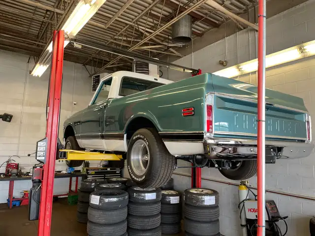 1969 Chevrolet 1/2 Ton Pickup - Photo 2