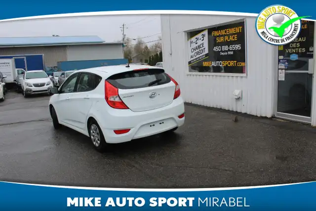 2015 Hyundai Accent Voiture à hayon, 5 portes, boîte manuelle GL - Photo 2