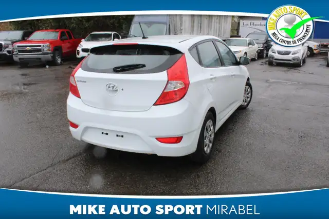 2015 Hyundai Accent Voiture à hayon, 5 portes, boîte manuelle GL - Photo 4