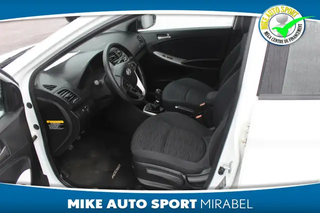2015 Hyundai Accent Voiture à hayon, 5 portes, boîte manuelle GL - Photo 9