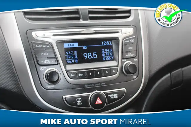 2015 Hyundai Accent Voiture à hayon, 5 portes, boîte manuelle GL - Photo 14