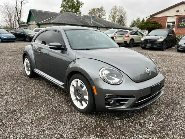 2019 Volkswagen Beetle Wolfsburg Edition Auto CERTIFIED - Photo 6