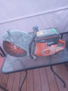 Quickie Saw , Husqvarna,  Works Good!! 40$ firm.