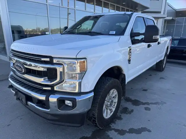 2022 Ford Super Duty F-350 SRW XLT | 6.2L V8 | LONG BOX | 613A