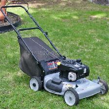 Tondeuse à gazon 22' Briggs Stratton 140cc OHV avec sac