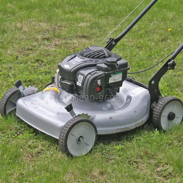 Tondeuse à gazon 22' Briggs Stratton 140cc OHV avec sac - Photo 4