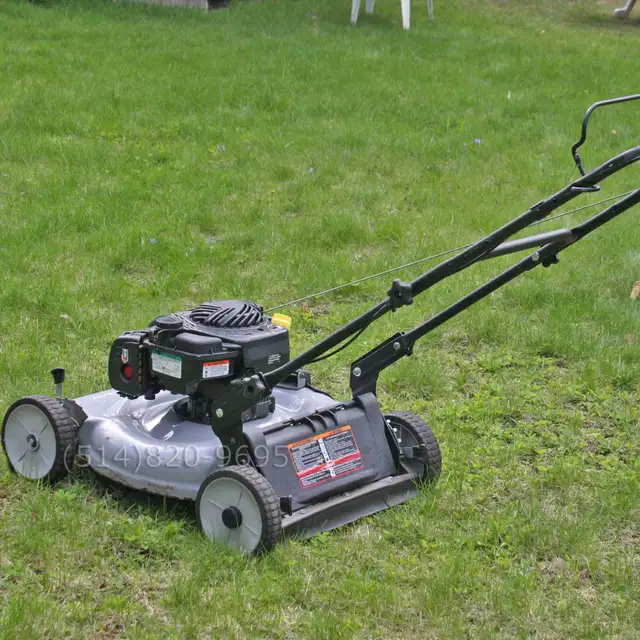 Tondeuse à gazon 22' Briggs Stratton 140cc OHV avec sac - Photo 6