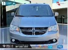 2019 Dodge Grand Caravan SXT Premium Plus - No Accidents - Leath - Photo 4