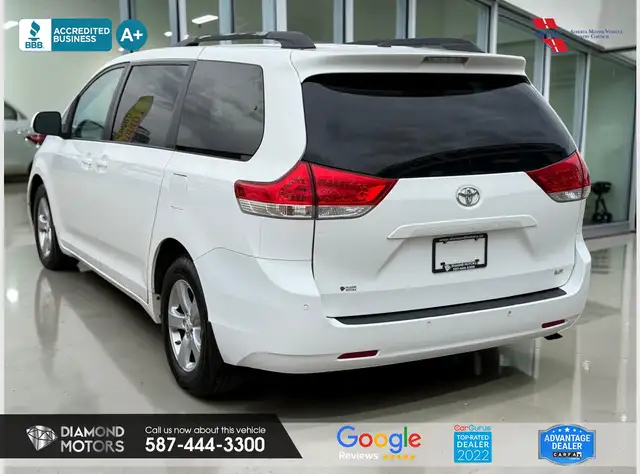 2011 Toyota Sienna LE 7-Pass FWD - No Accidents - Photo 11