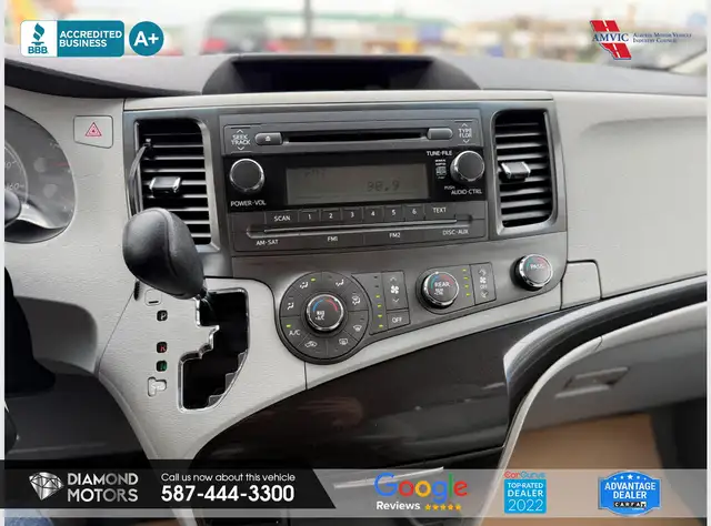 2011 Toyota Sienna LE 7-Pass FWD - No Accidents - Photo 20