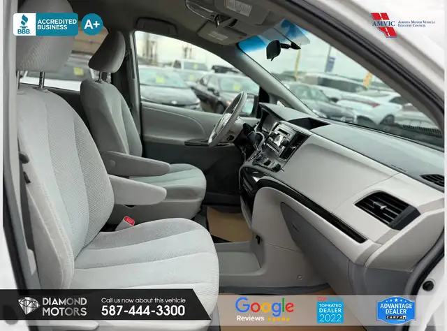 2011 Toyota Sienna LE 7-Pass FWD - No Accidents - Photo 25