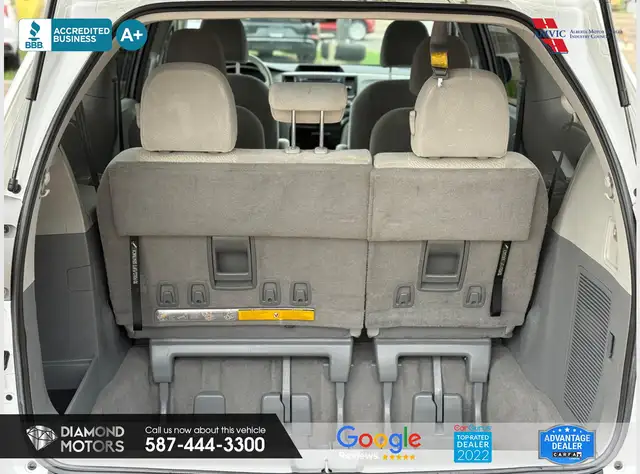 2011 Toyota Sienna LE 7-Pass FWD - No Accidents - Photo 26