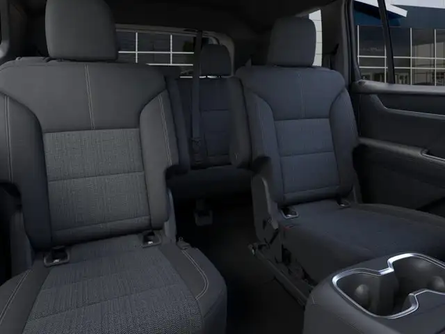 2026 GMC Acadia Elevation AWD - Photo 17