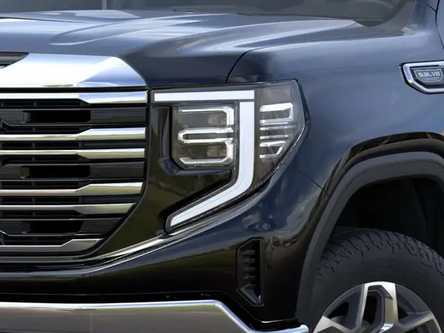 2026 GMC Sierra 1500 SLT - Photo 10