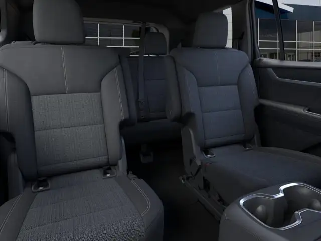 2026 GMC Acadia Elevation AWD - Photo 17