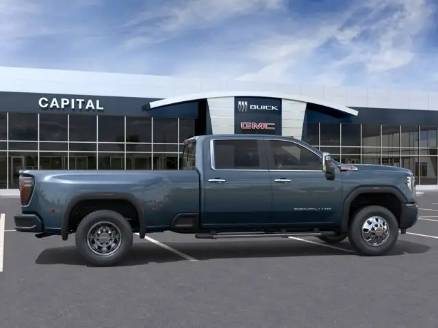 2026 GMC Sierra 3500HD Denali - Photo 6