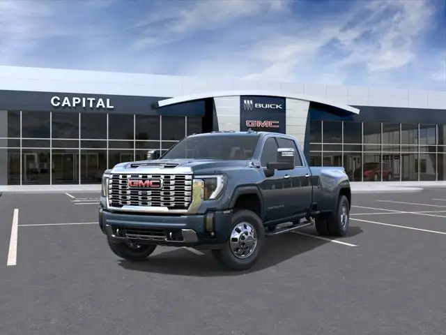 2026 GMC Sierra 3500HD Denali - Photo 8