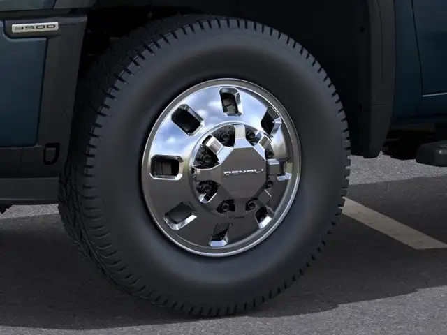 2026 GMC Sierra 3500HD Denali - Photo 9