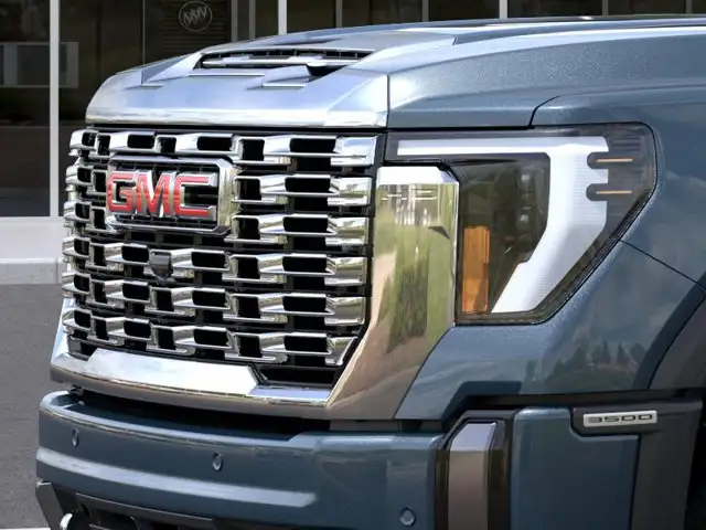 2026 GMC Sierra 3500HD Denali - Photo 13