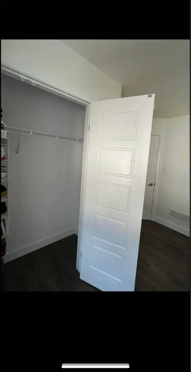 ROOM FOR RENT - Photo 6