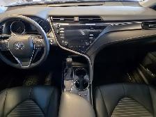 2020 Toyota Camry SE Sunroof | Heated Seats | Clean Title - Photo 17