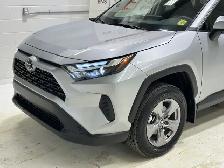 2025 Toyota RAV4 XLE - Sunroof - Power Liftgate - Photo 3
