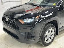 2025 Toyota RAV4 LE - Heated Seats - Apple CarPlay - Photo 3