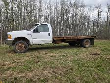 2001 Ford F550 - Photo 5