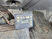 2001 Ford F550 - Photo 18