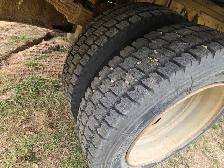 2001 Ford F550 - Photo 25