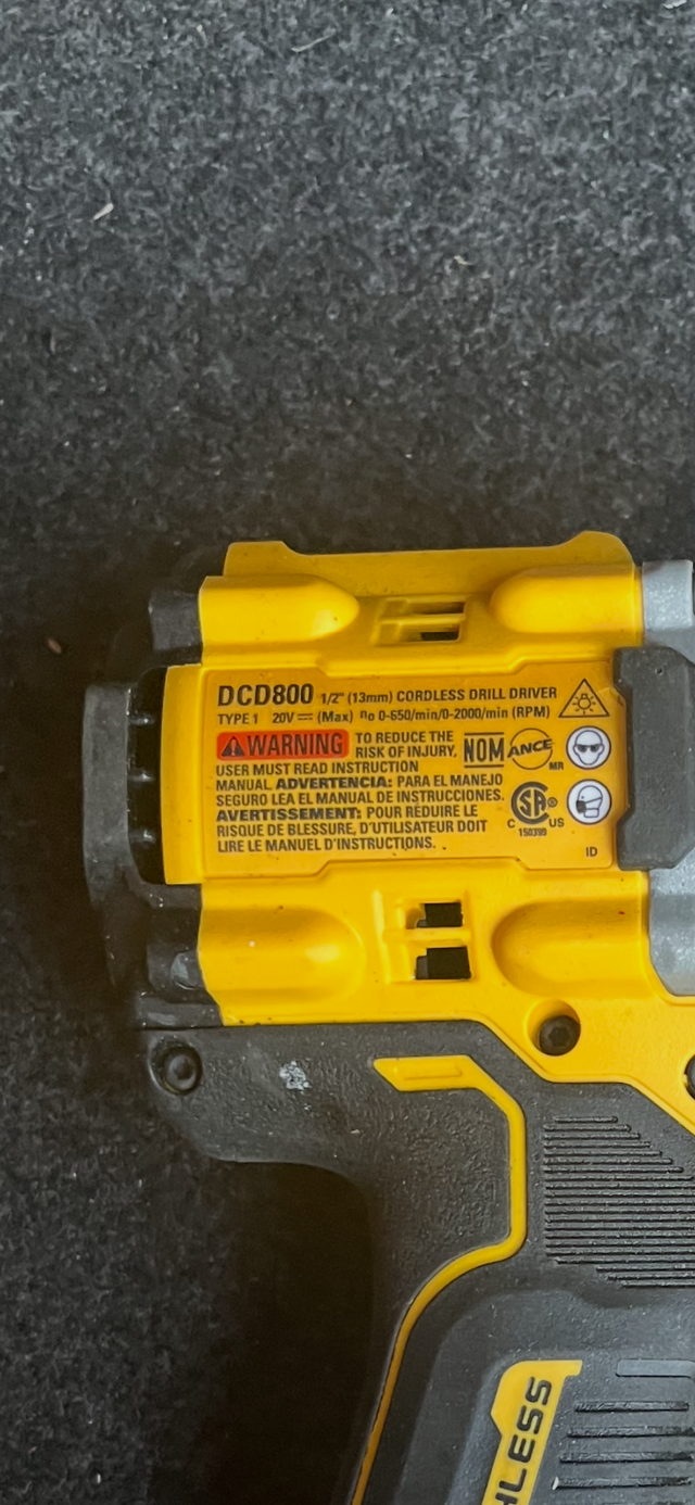 DeWalt DCD800 20v Drill - Photo 4