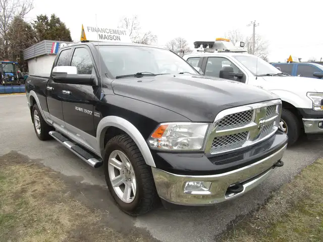 Dodge Ram 2500 4dr Quad Cab 140.5' WB 4WD ST ST 2003 - Photo 40