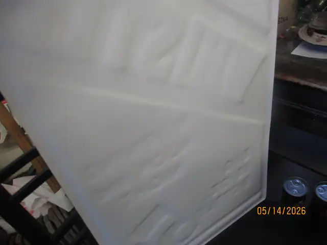 1939 WHISTLE 5C EMBOSSED TIN WALL SIGN $80 SODA POP MANCAVE - Photo 4