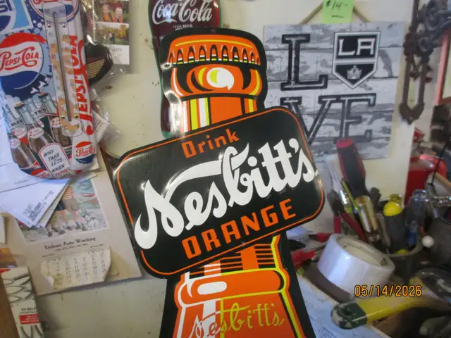 DRINK NESBITTS ORANGE 5C TIN SODA POP WALL SIGN $80 MANCAVE - Photo 2