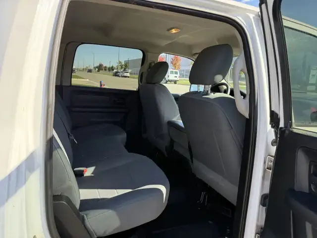 2016 Ram 2500 - Photo 28