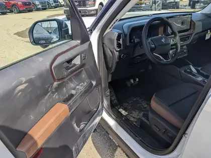 2026 Ford Bronco Sport Outer Banks 4x4 - Photo 9