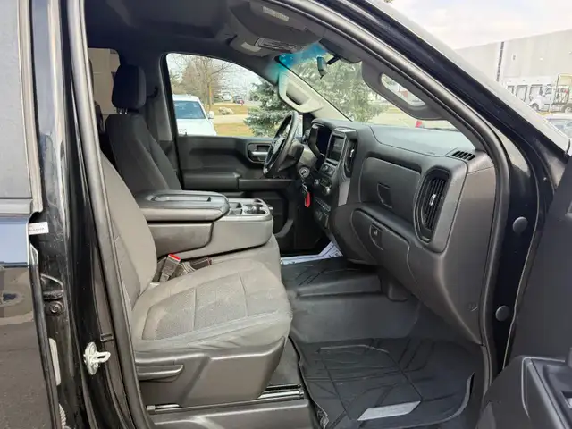 2021 Chevrolet Silverado 1500 Custom - Photo 12