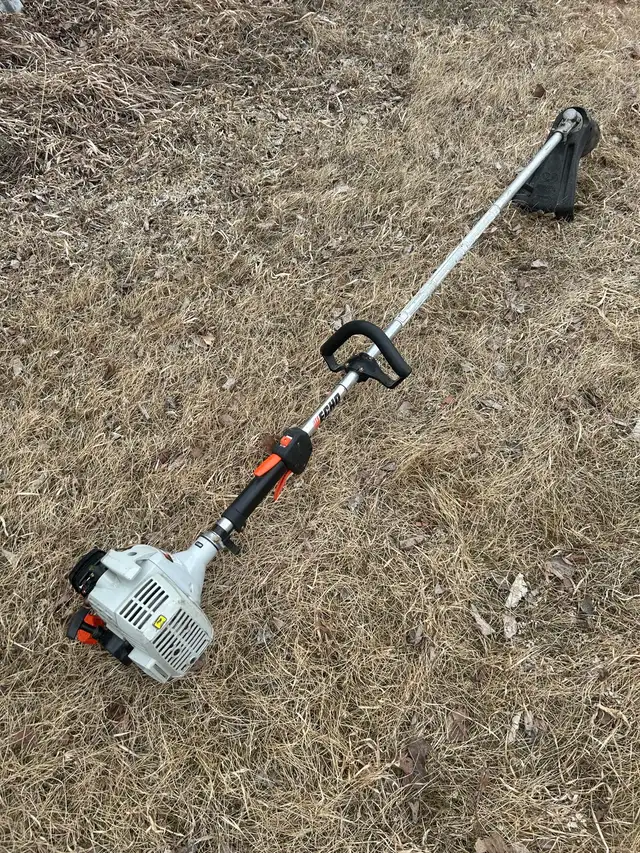 Weedwhackers - Photo 3