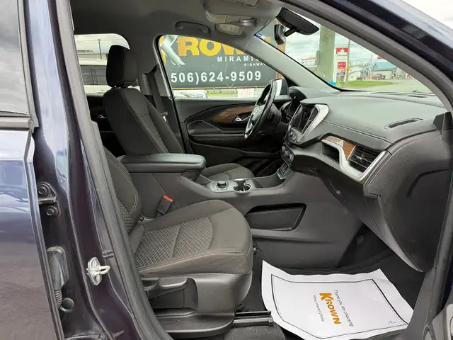 2019 GMC Terrain AWD 4dr SLE - Photo 11