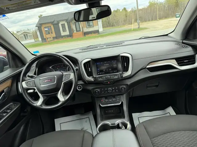 2019 GMC Terrain AWD 4dr SLE - Photo 16