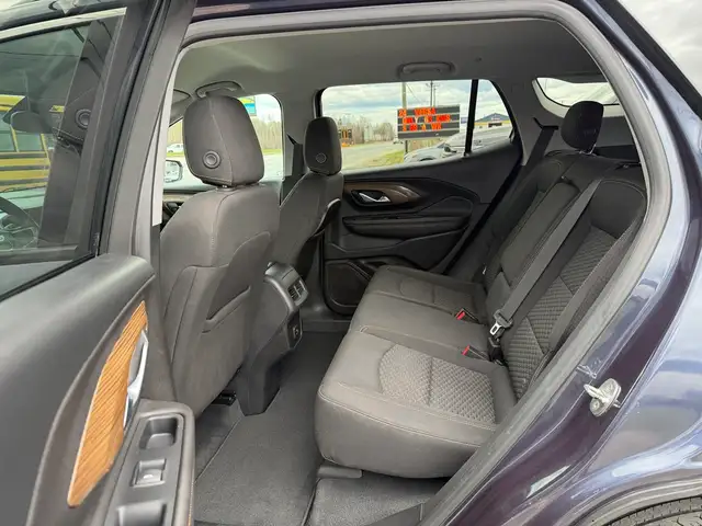 2019 GMC Terrain AWD 4dr SLE - Photo 19